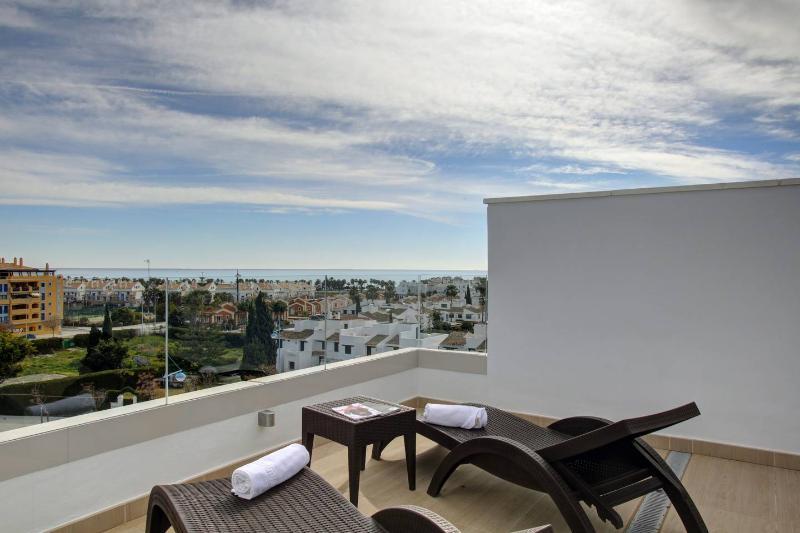 Aqua Apartments Vento, Marbella Exterior photo